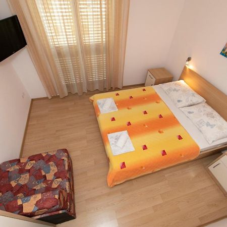 Apartments Maja Tucepi Luaran gambar