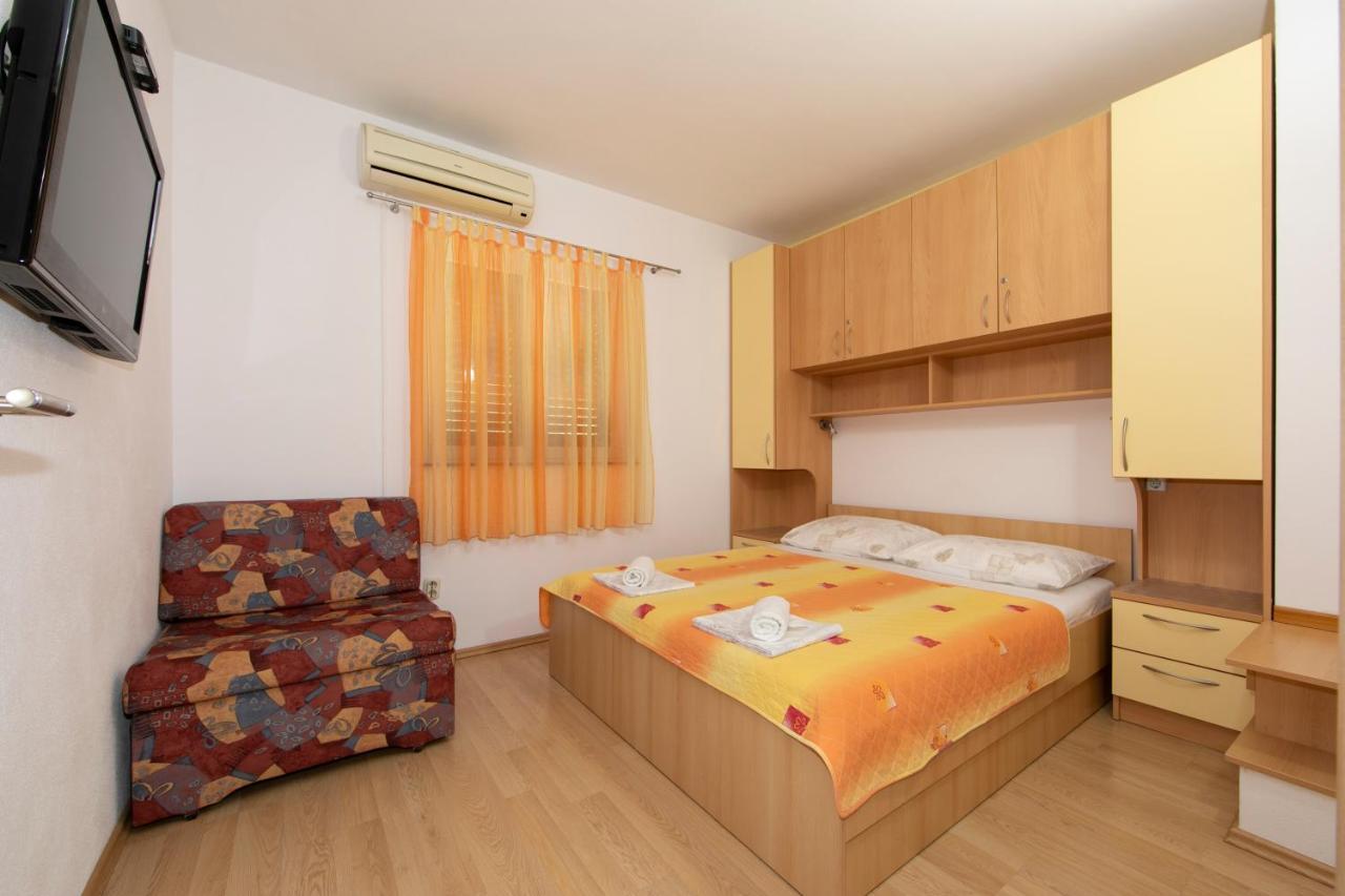 Apartments Maja Tucepi Luaran gambar
