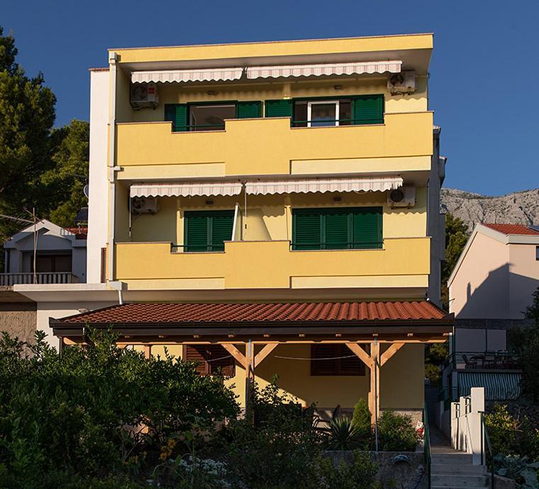 Apartments Maja Tucepi Luaran gambar