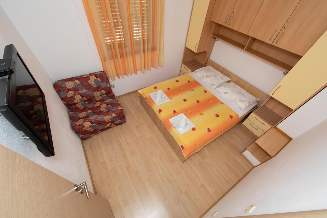 Apartments Maja Tucepi Luaran gambar